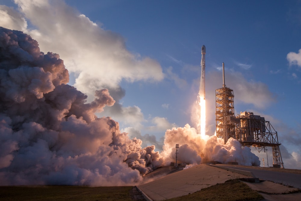 Pas de tir de Baïkonour sous un ciel clair avant l'accident de Baïkonour